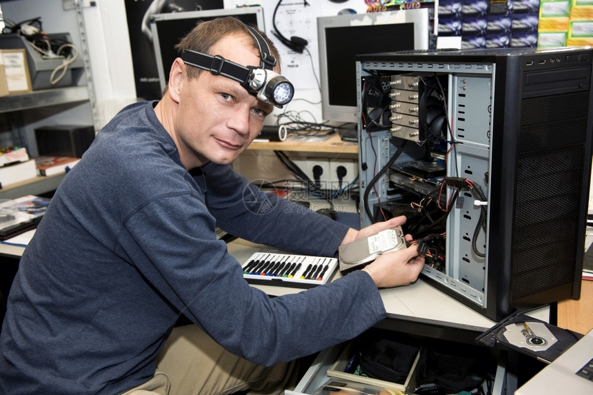 計算機維修 專業(yè)技能與常見問題解析